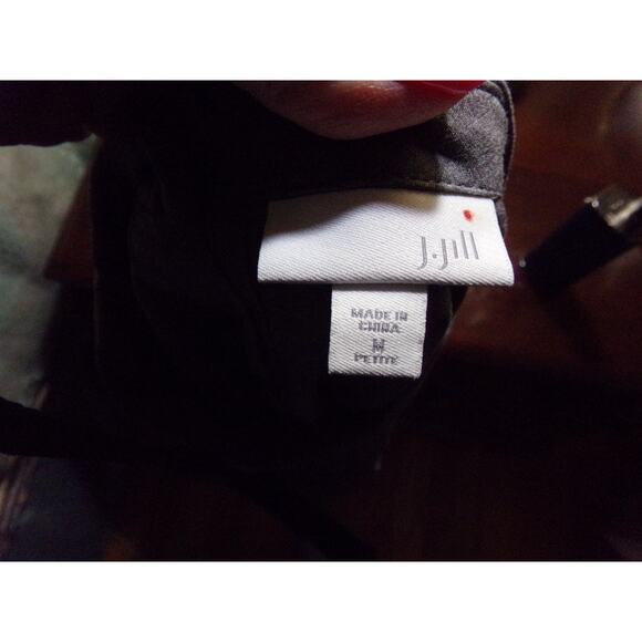 J Jill gray peter pan collar tunic size Medium Petite Back button Excellent - Picture 6 of 6